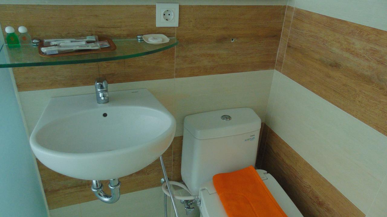 An Hotel Satrio Kuningan Jakarta Buitenkant foto